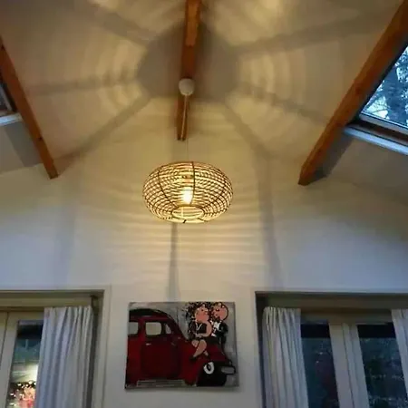 Heerlijk In Prachtige Bosrijke Omgeving. *