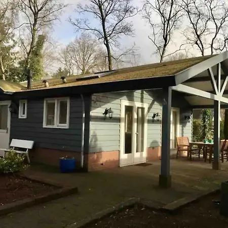 Heerlijk In Prachtige Bosrijke Omgeving. * Putten