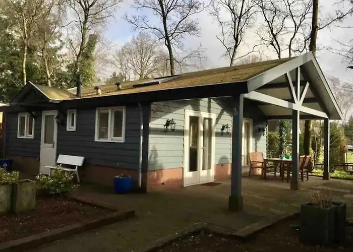 Heerlijk In Prachtige Bosrijke Omgeving. * Пюттен