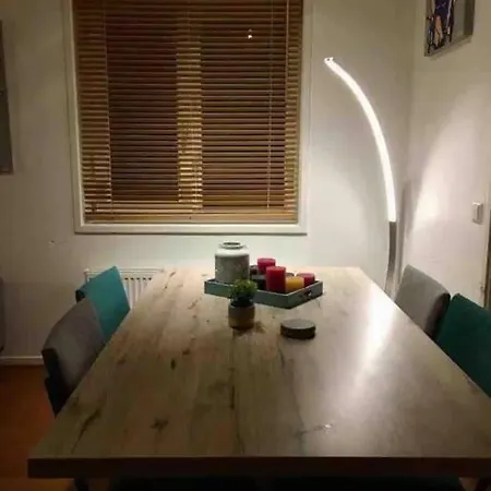 Feriehus Heerlijk In Prachtige Bosrijke Omgeving. *